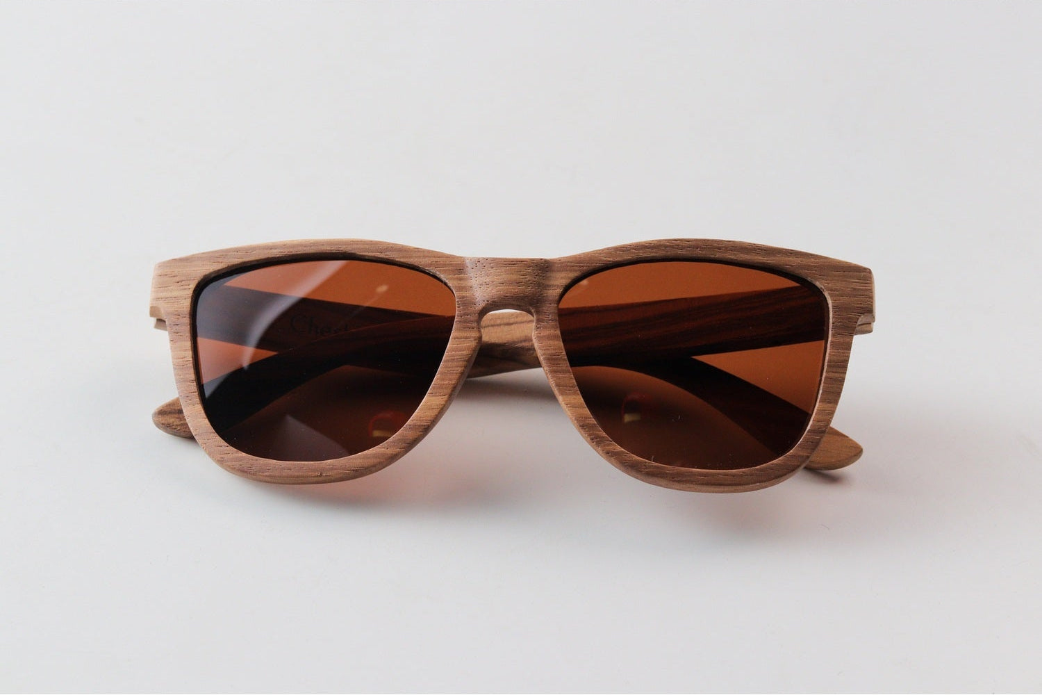 CHESTER in Zebra wood