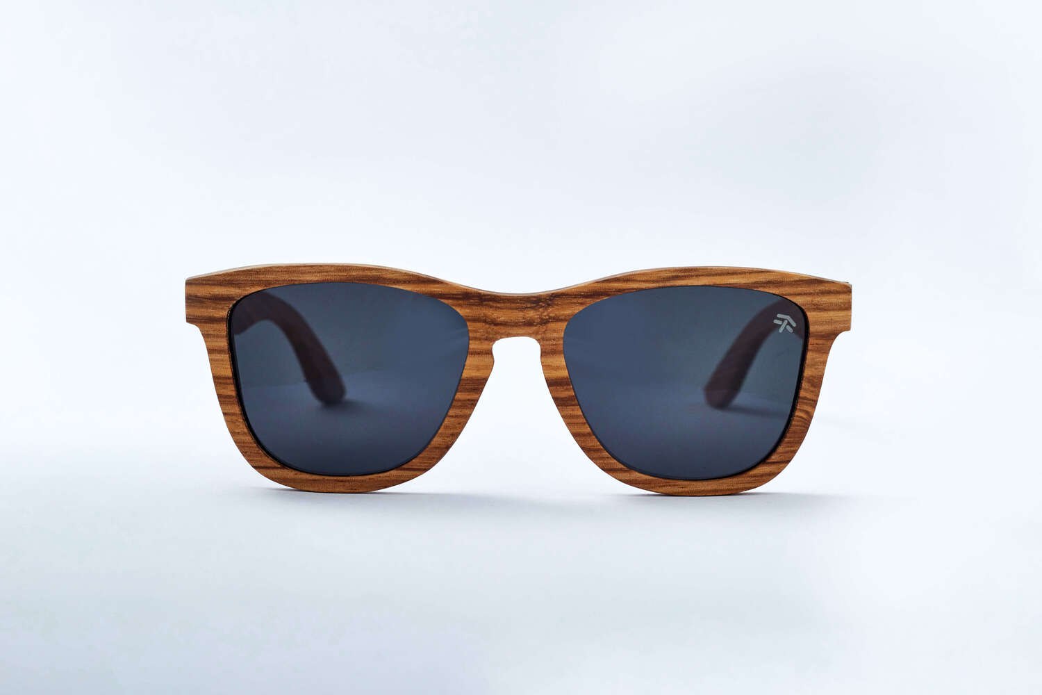 CHESTER in Zebra wood